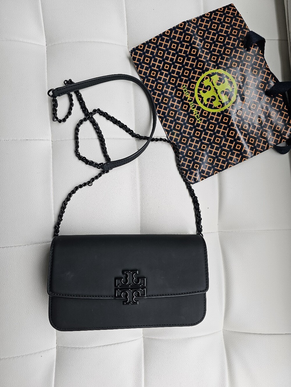 Authentic Tory Burch Black Leather Logo Chain Crossbody - PRICE FIRM